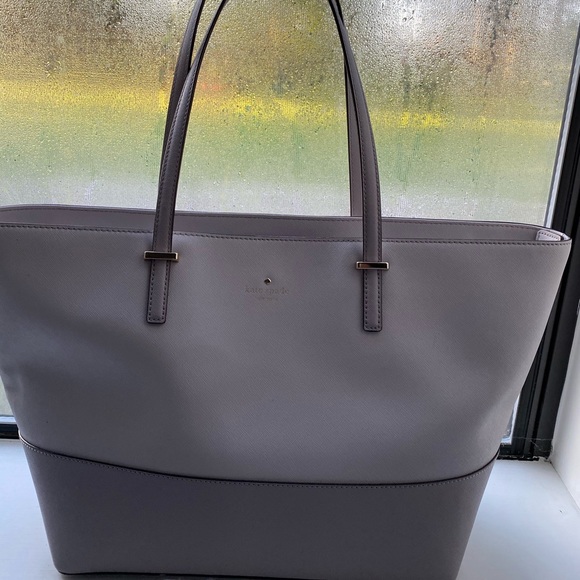 kate spade Handbags - Kate Spade Harmony tote bag.